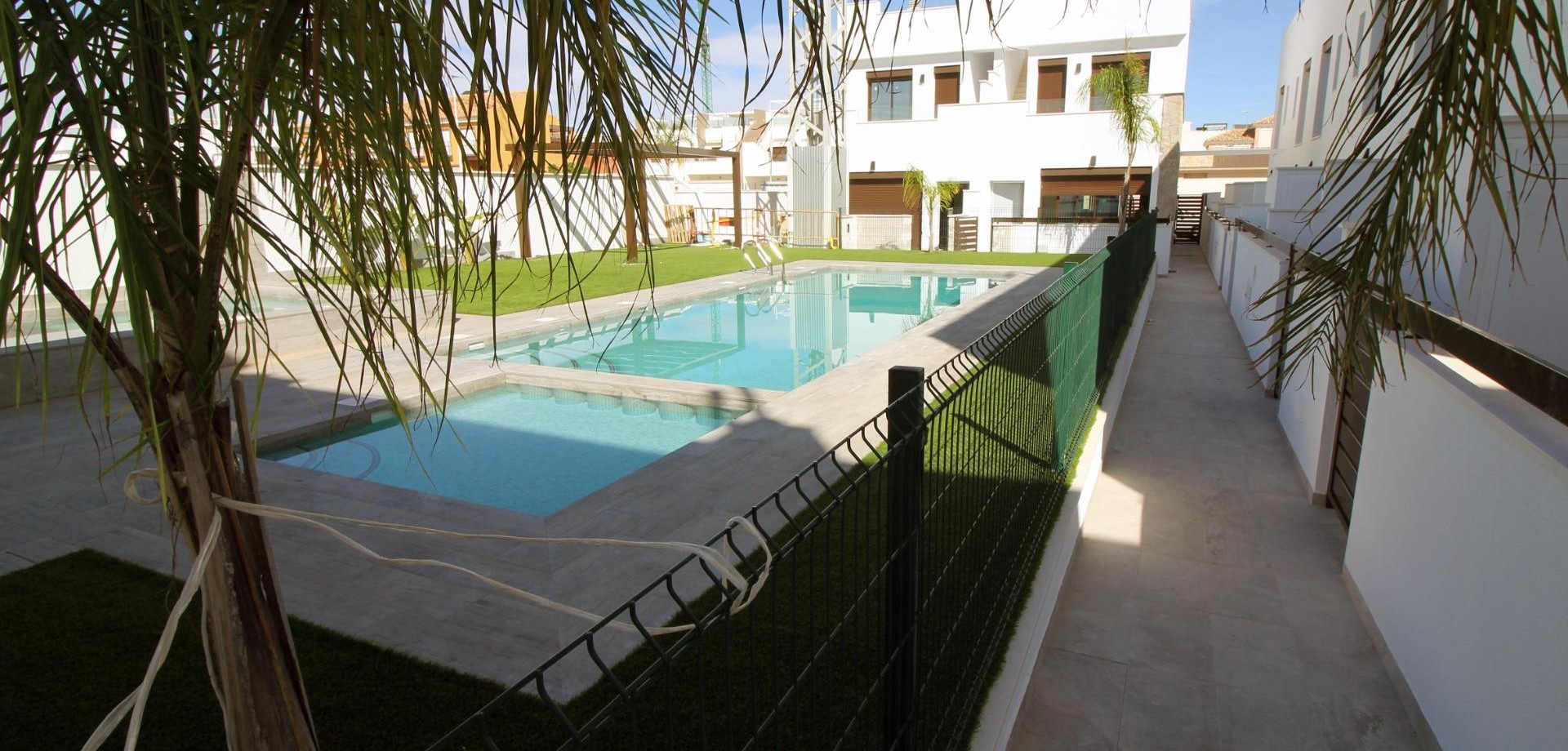 House in Torre de la Horadada - view 1