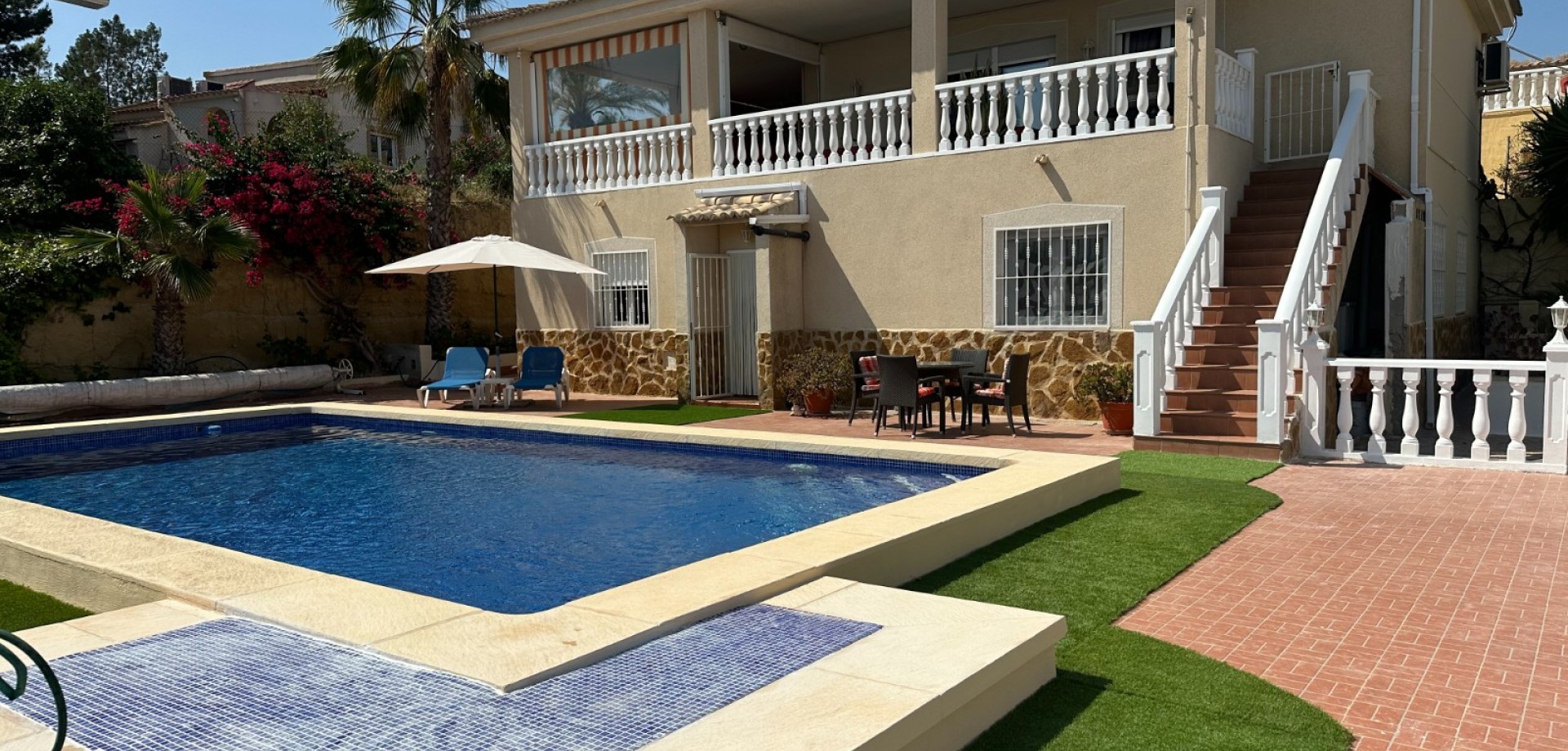 House in Algorfa - view 1