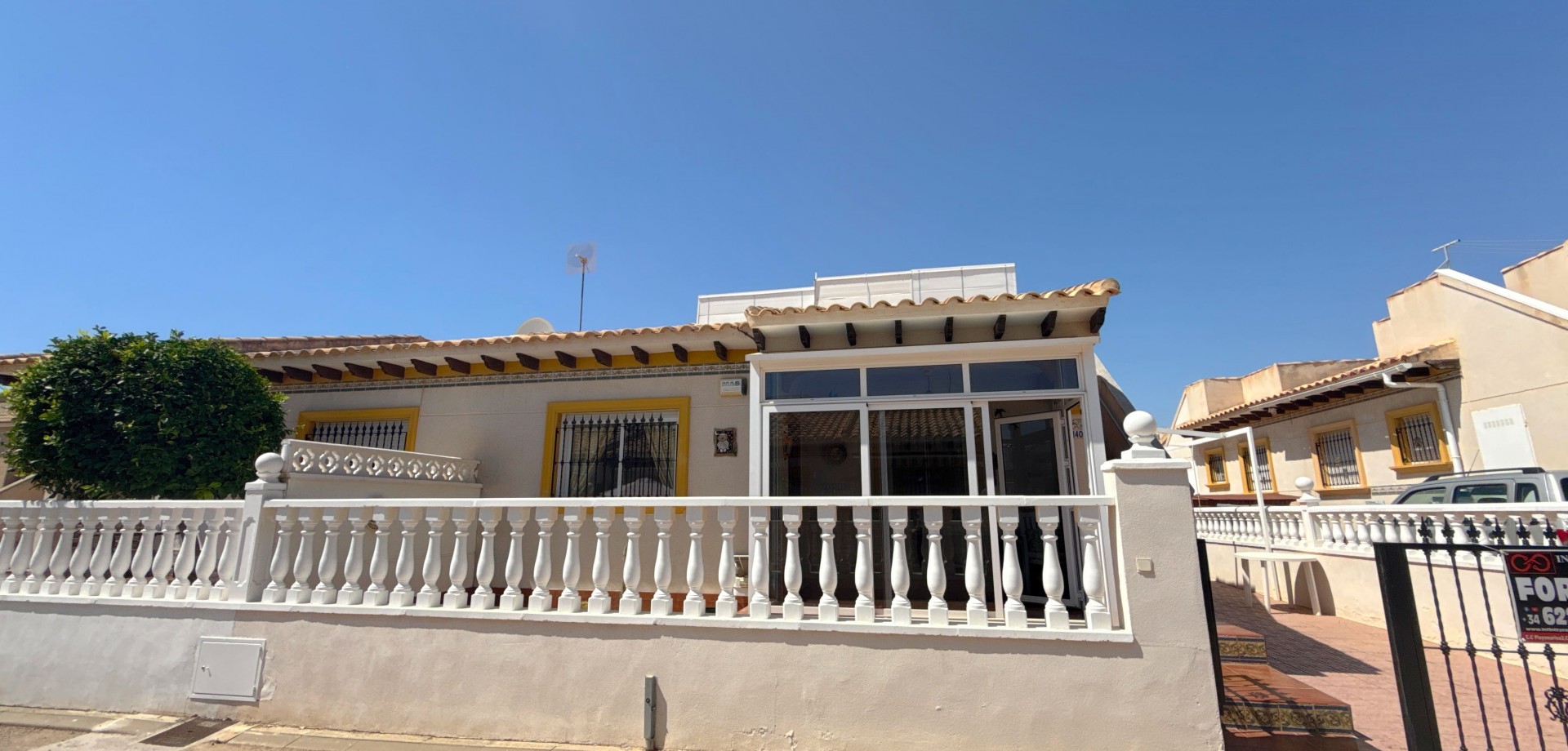 House in La Zenia - view 1