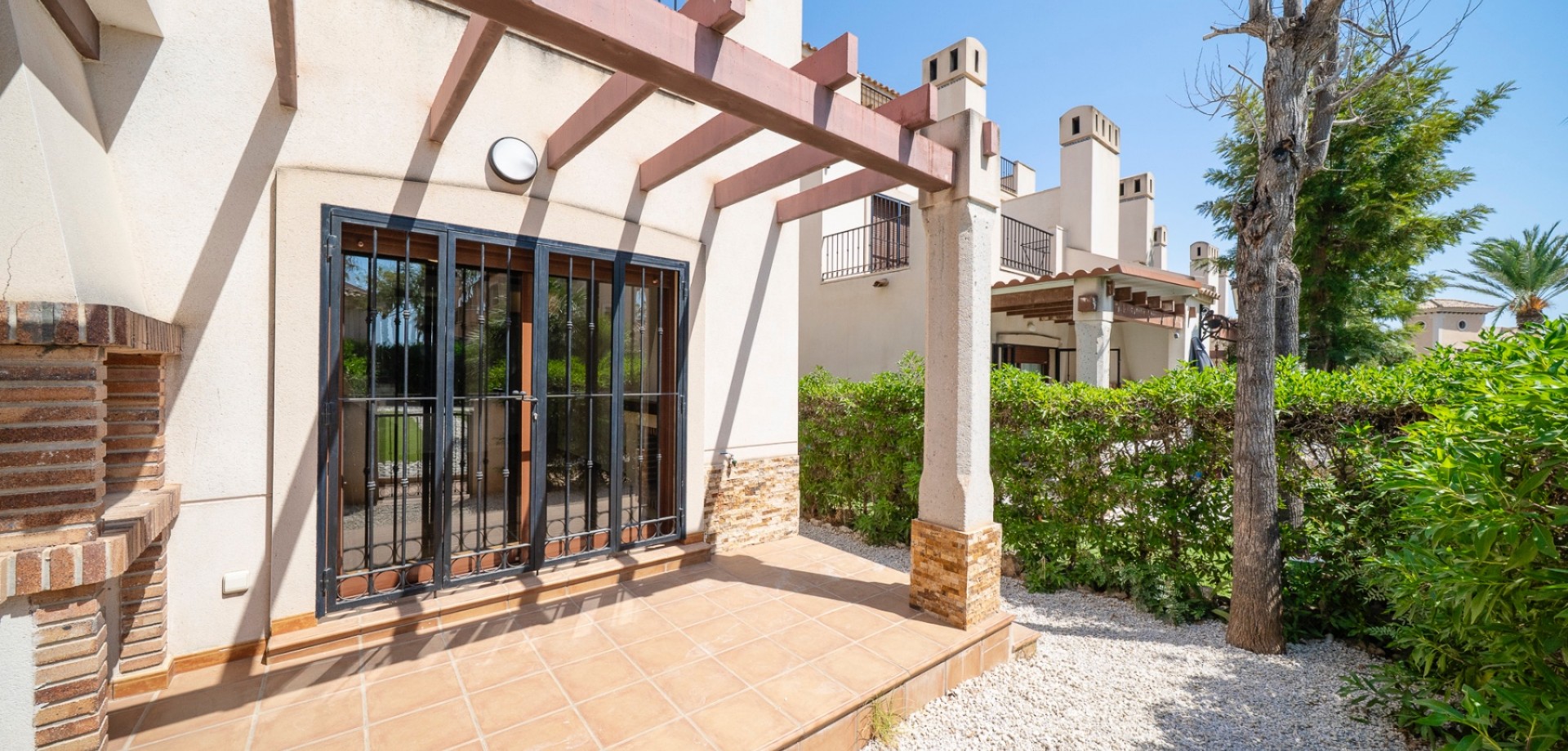 House in Algorfa - view 1