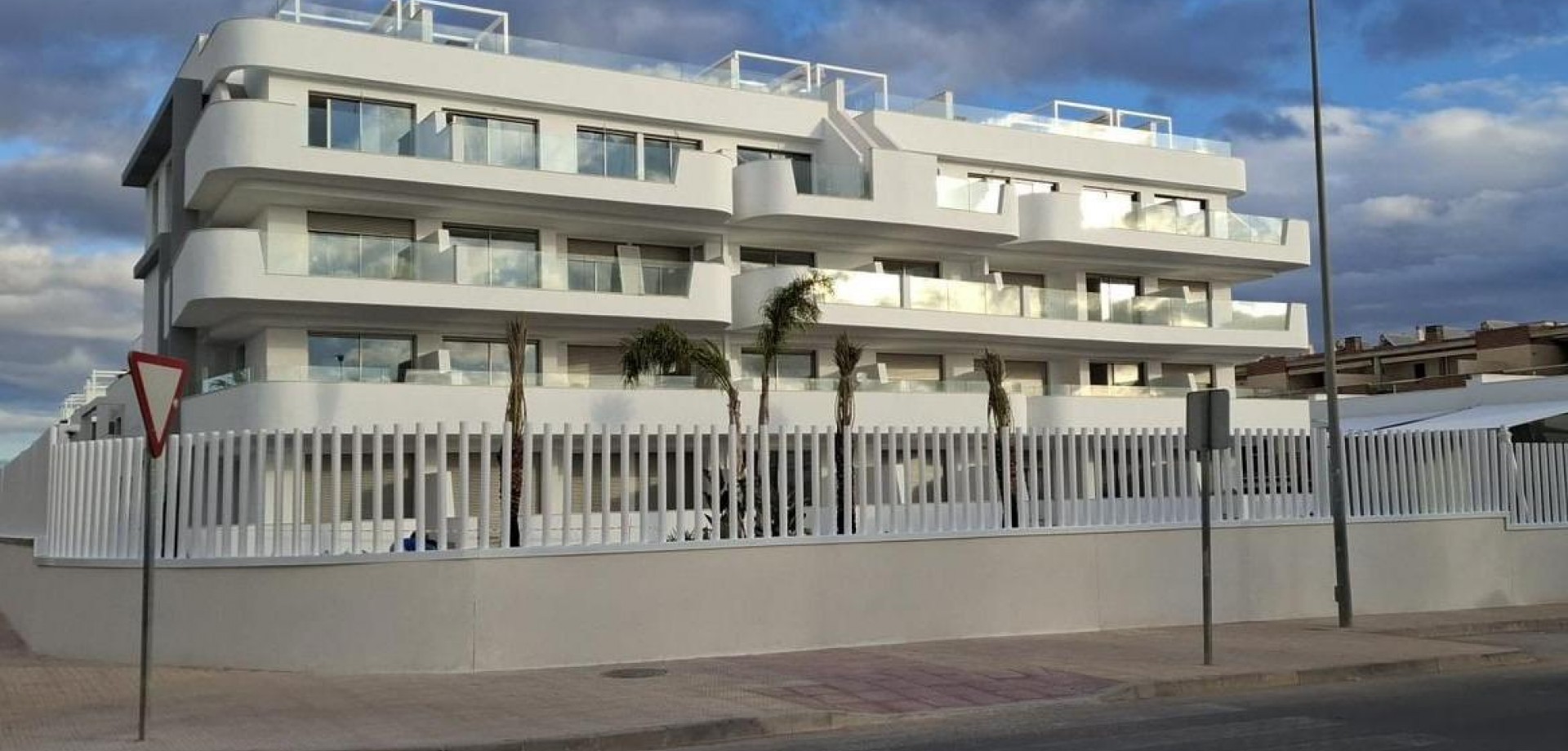 Apartment in Dehesa de Campoamor - view 1
