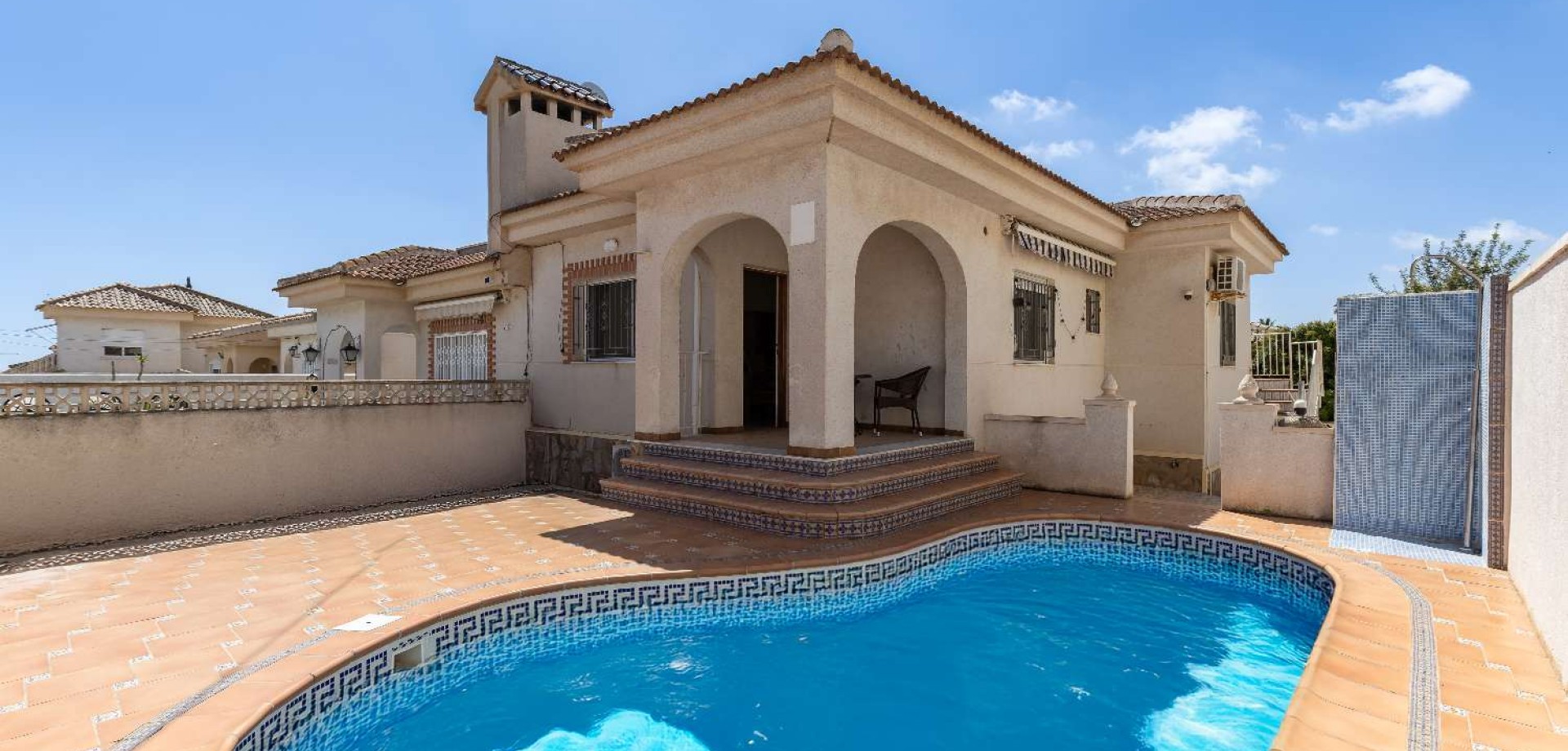 House in Urbanizacion los Balcones - view 1