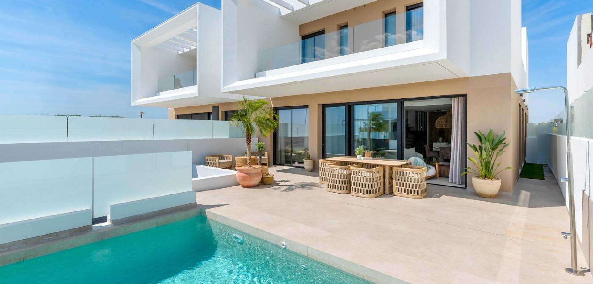 House in Dolores - view 1