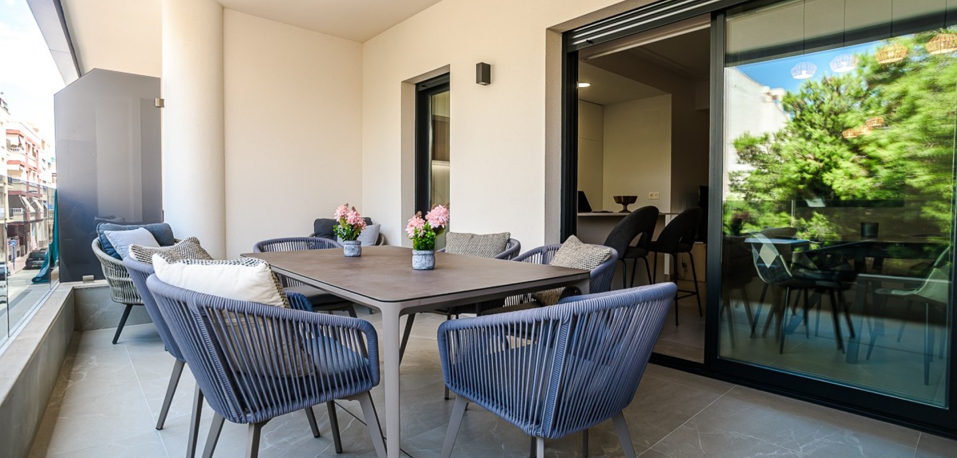 Apartment in Torrevieja - view 1