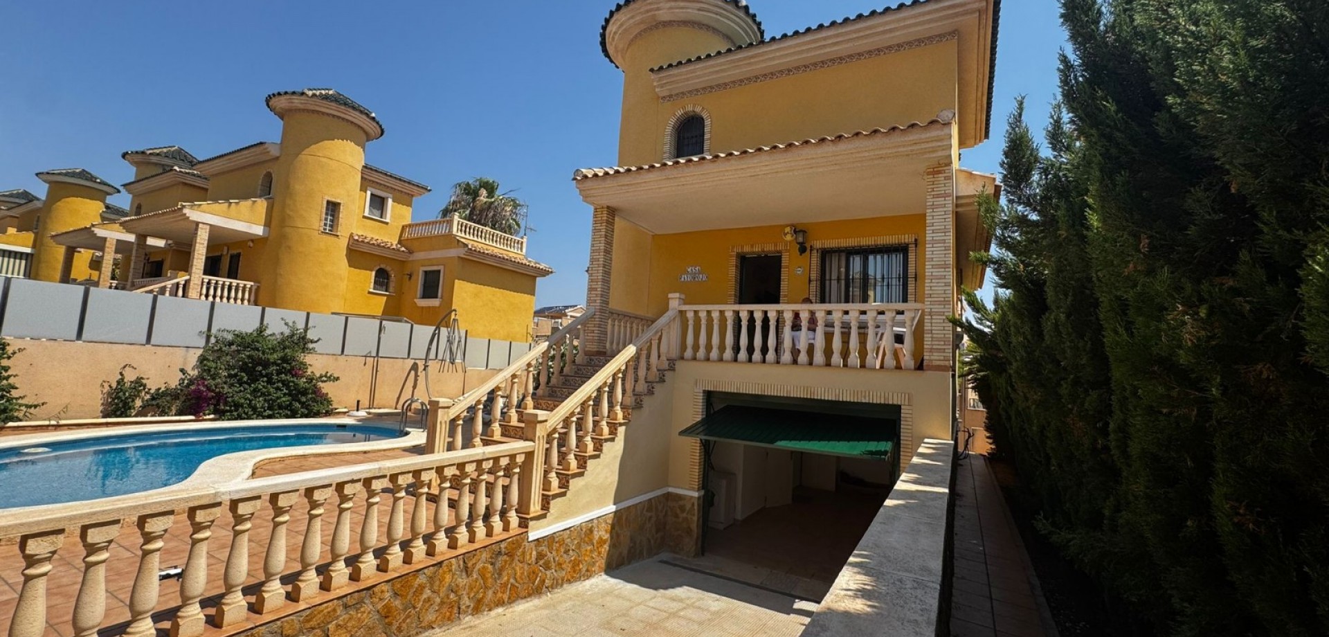 House in Urbanizacion los Balcones - view 1