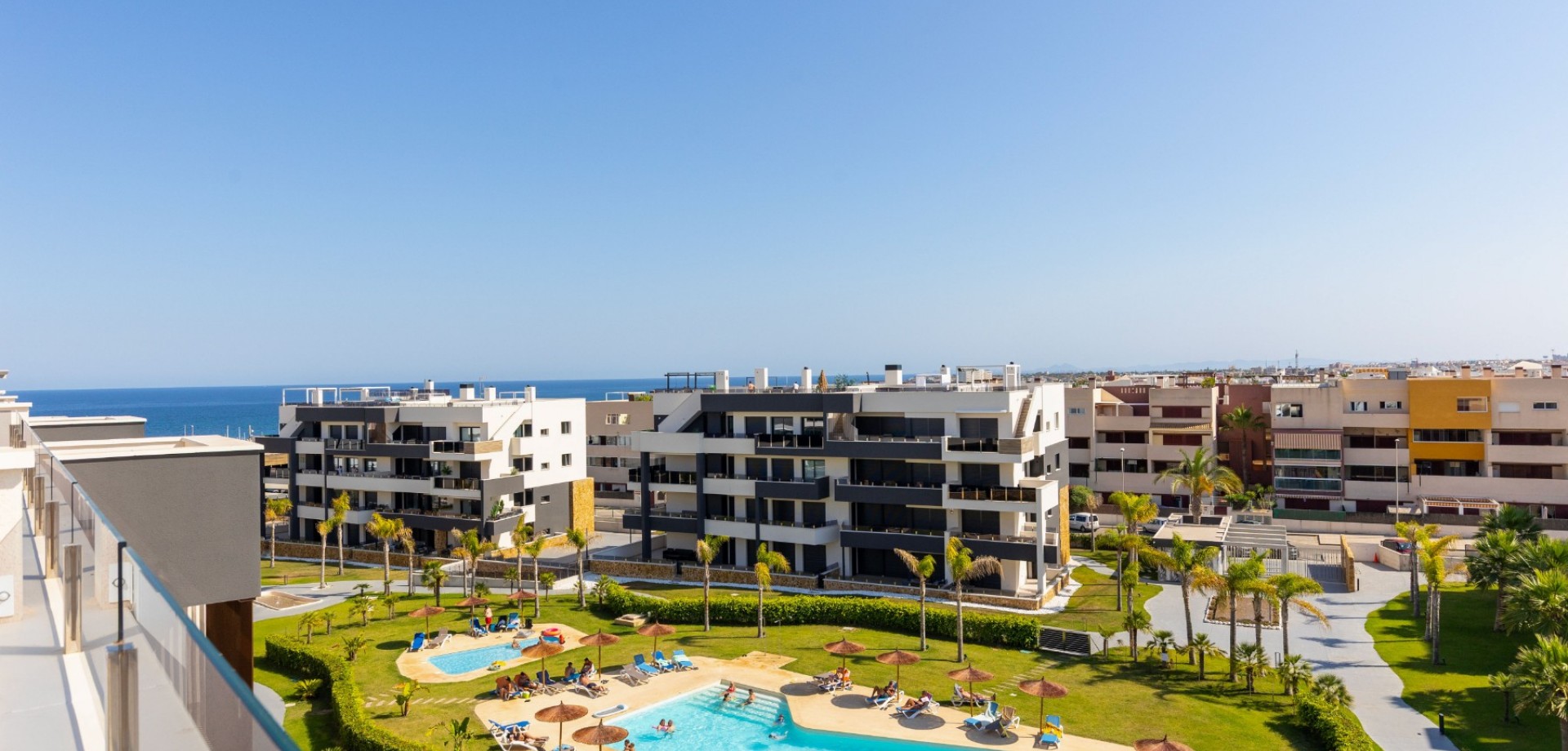 Apartment in Playa Flamenca - view 1