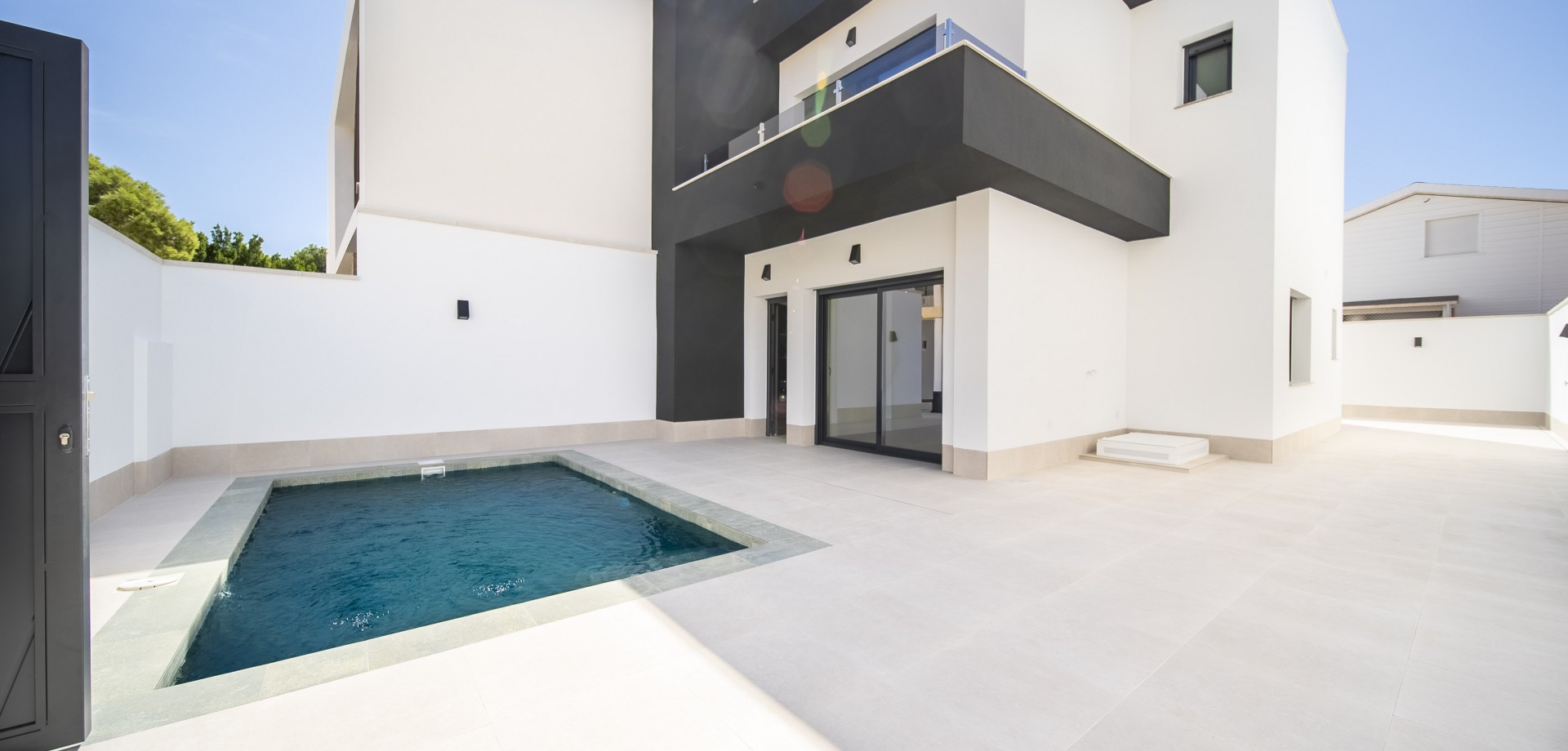 House in Almoradi - view 1