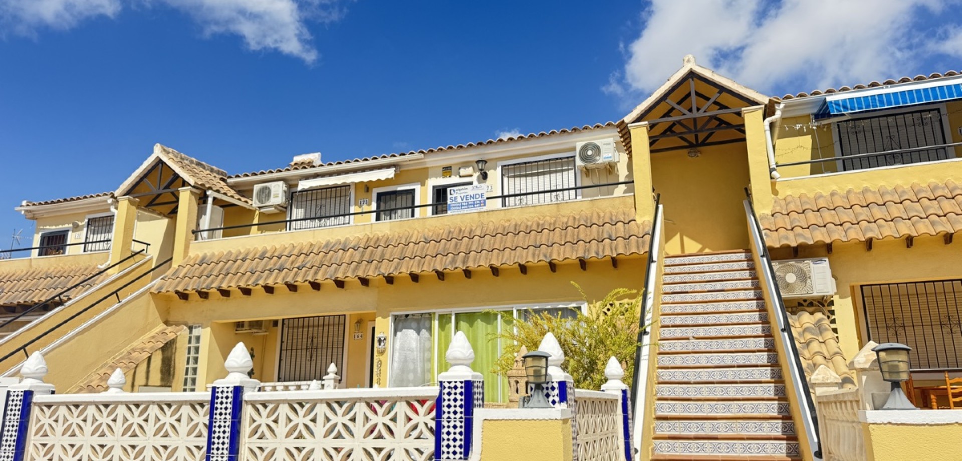 Apartment in Villamartin - view 1