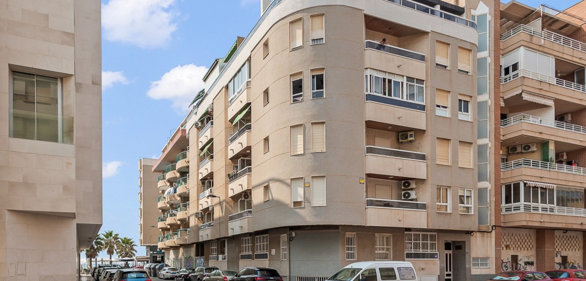 Apartment in Torrevieja - view 1