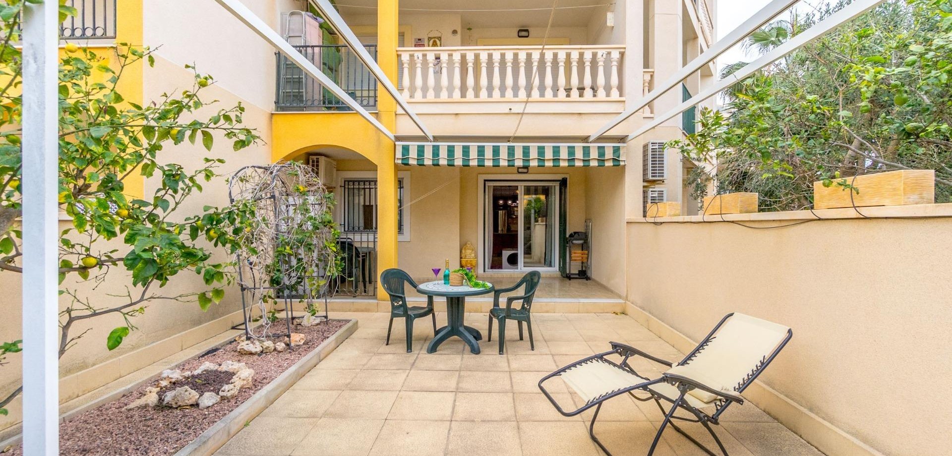 Apartment in Cabo Roig - view 1