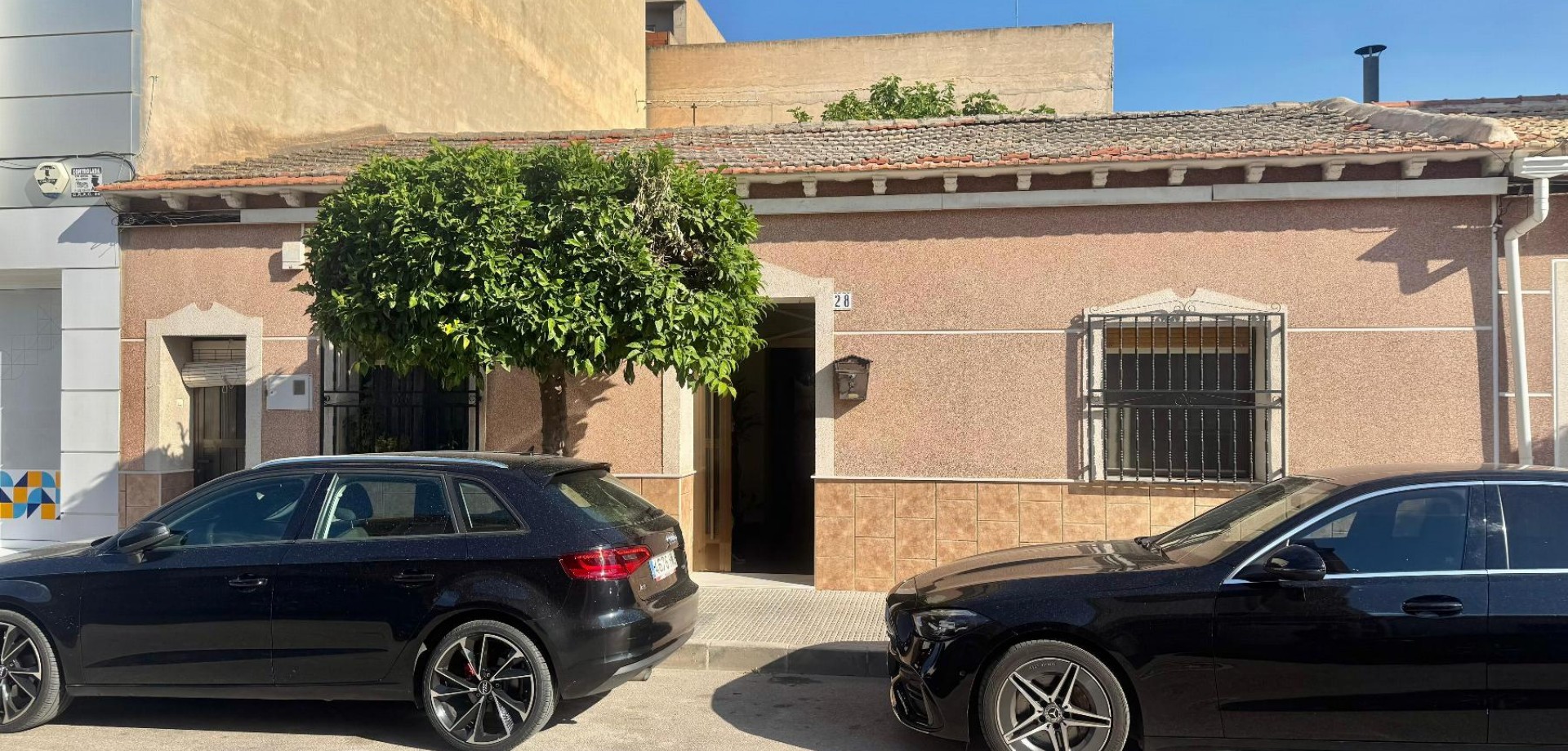 House in Benejuzar - view 1