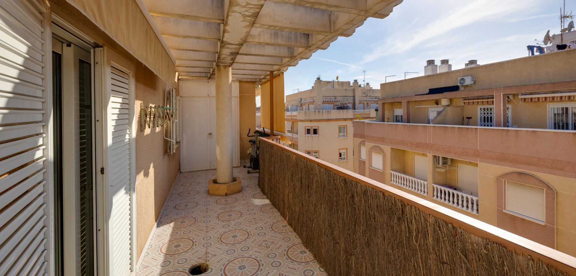 Apartment in Torrevieja - view 1