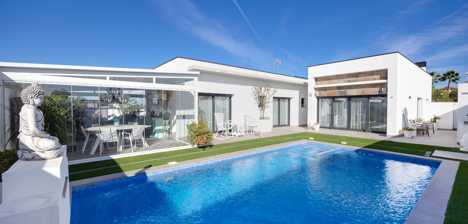 House in Formentera del Segura - view 1