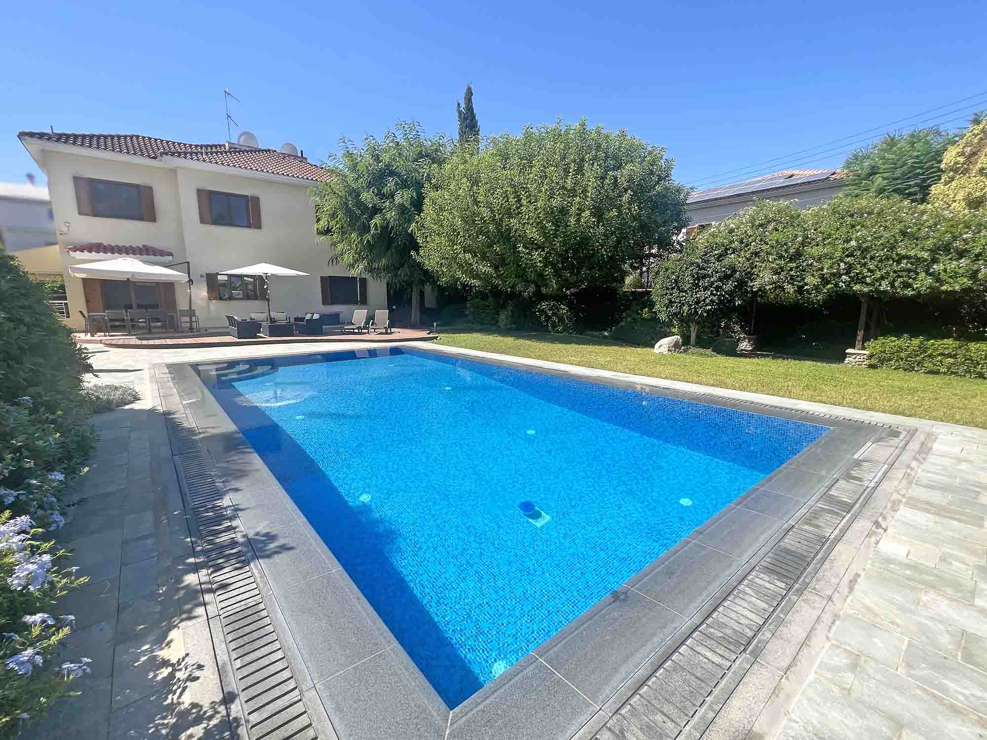 House in Chryseleousa - view 1