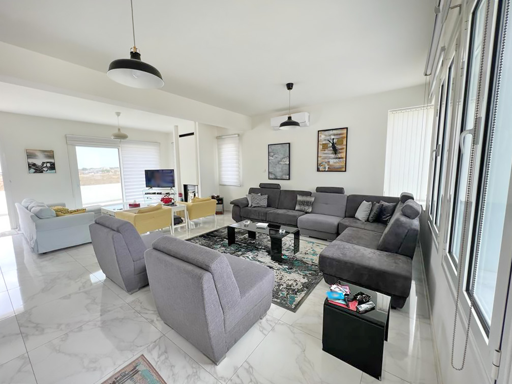 House in Paralimni - view 1