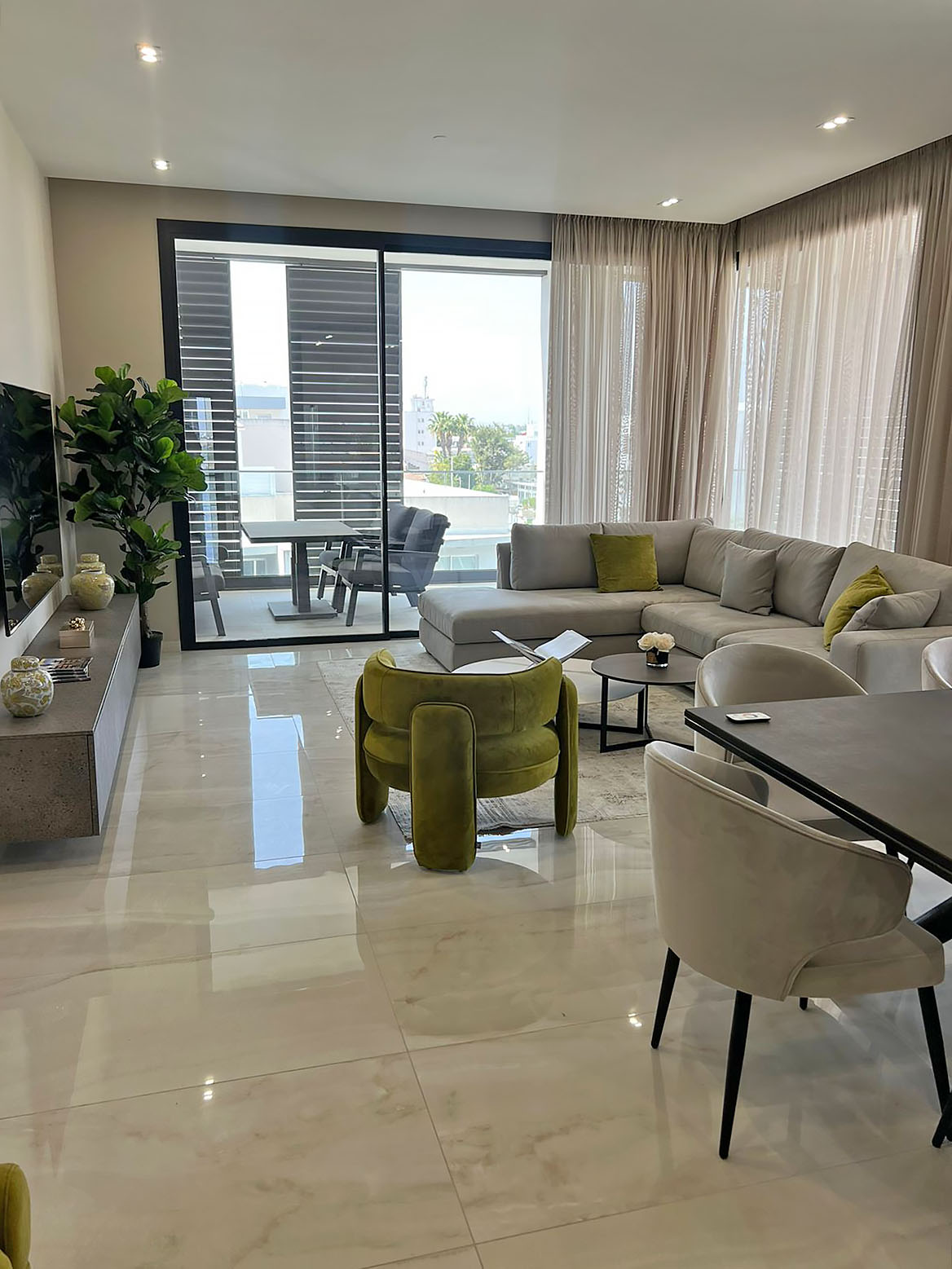 Penthouse in Agios Dometios - view 1