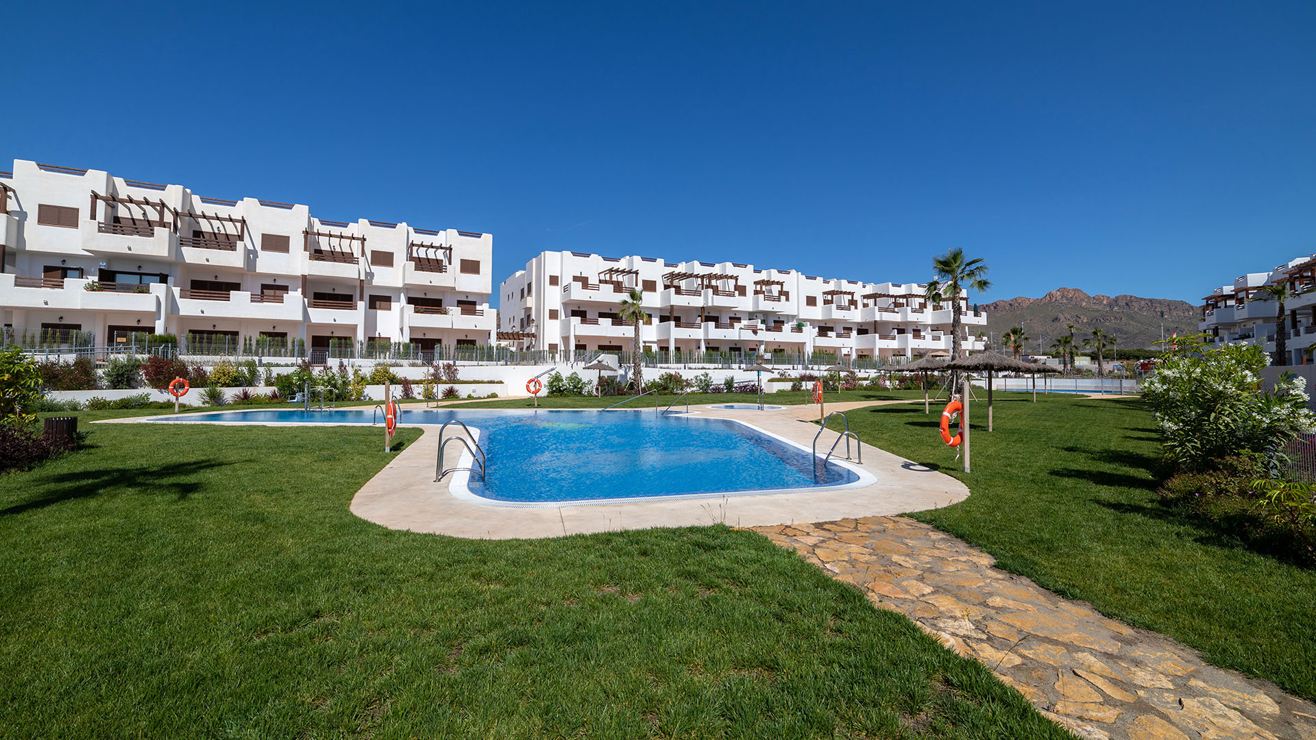 Apartment in Almeria - view 1