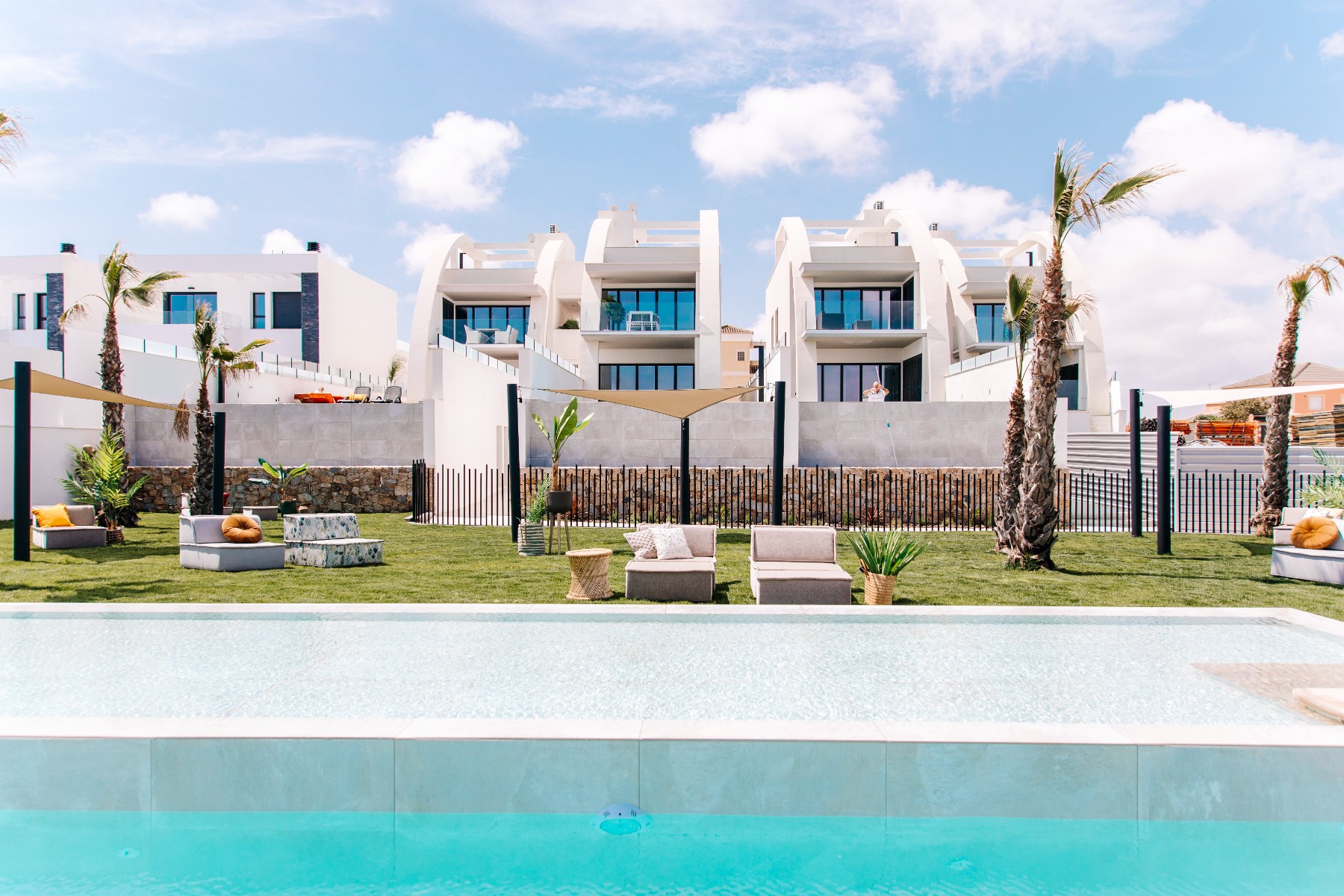 Apartment in Alicante - view 1