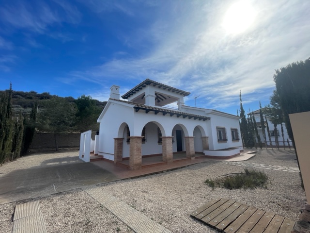 House in Murcia - view 1