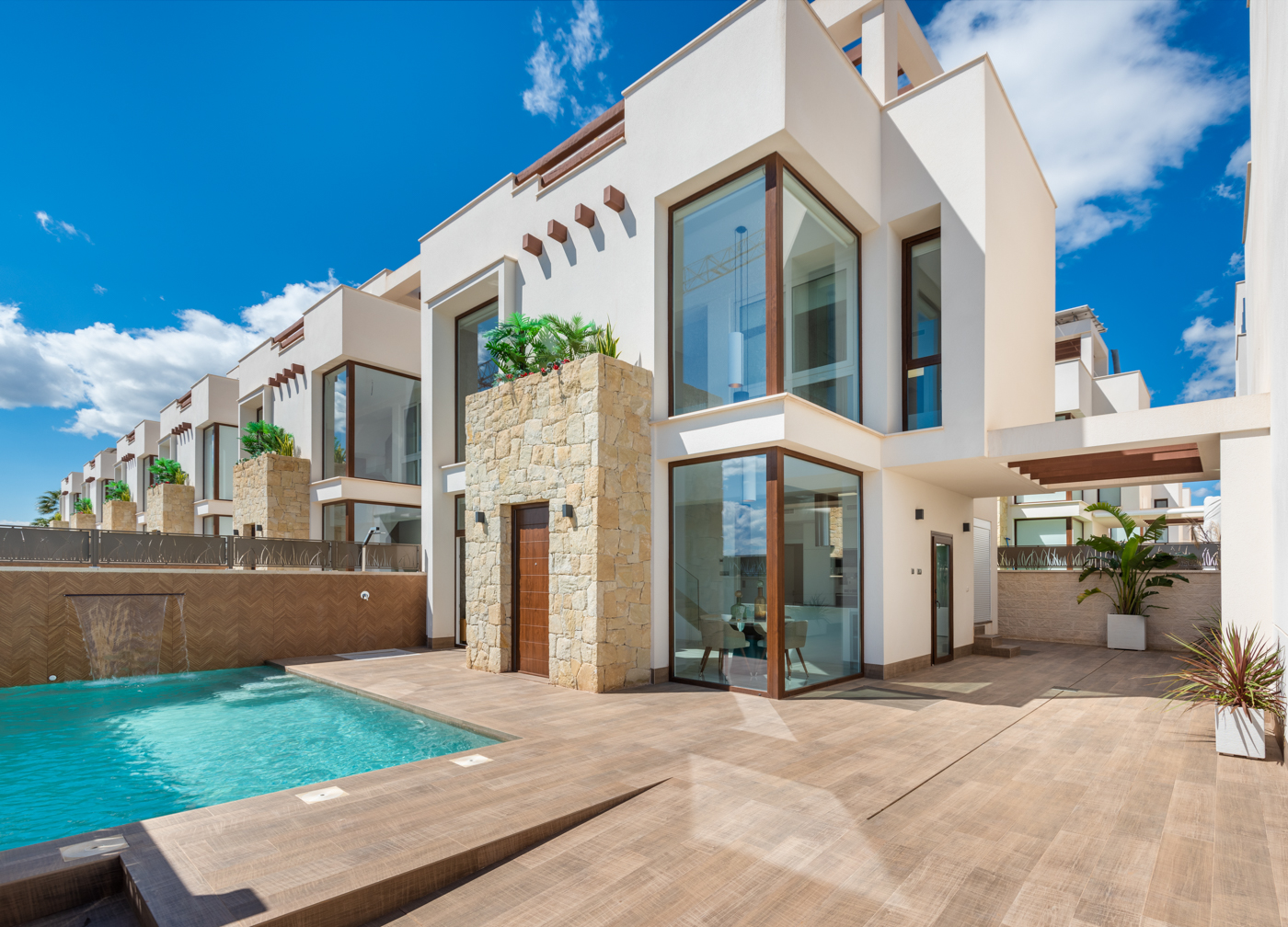 House in Alicante - view 1