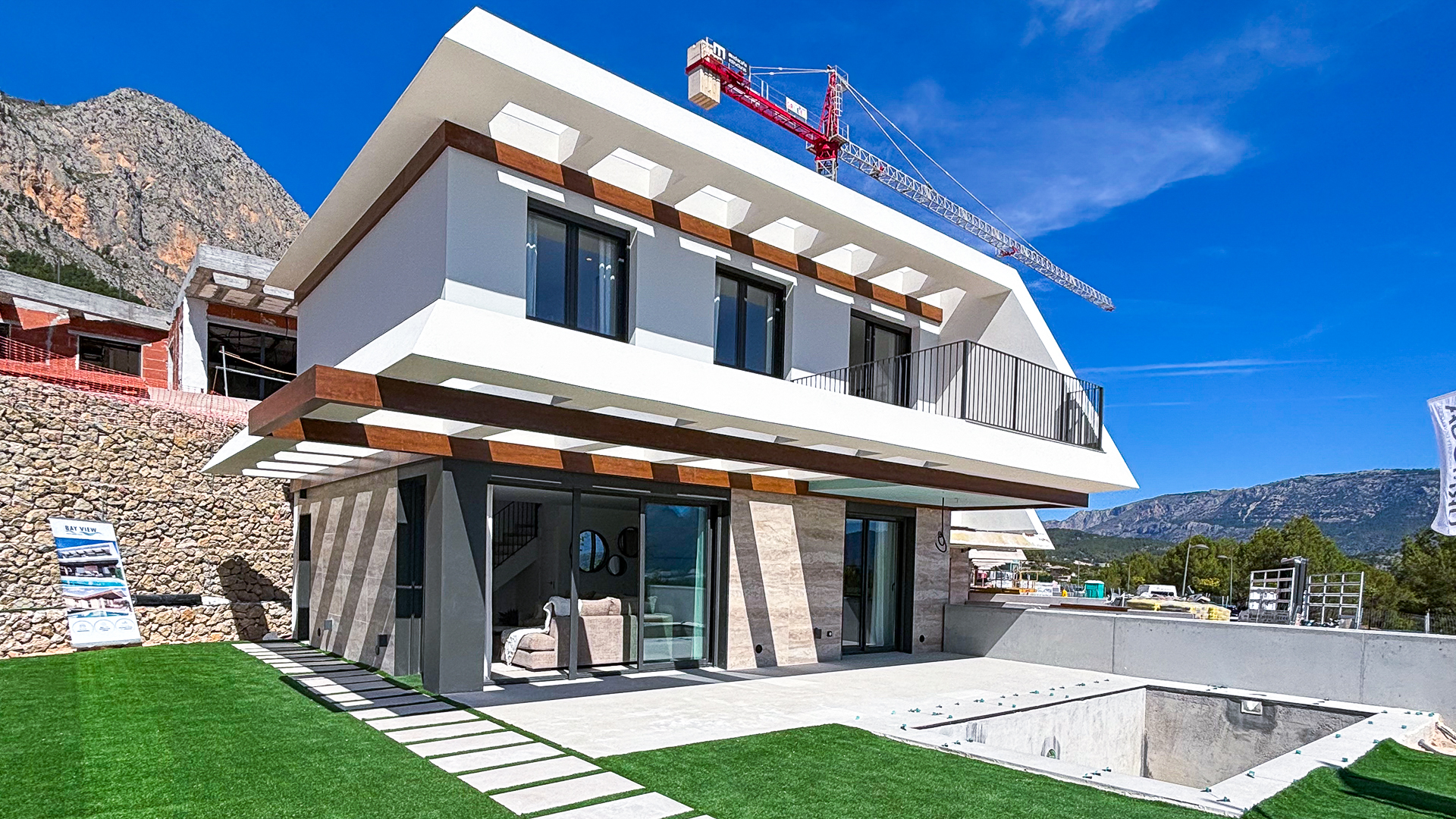 House in Alicante - view 1