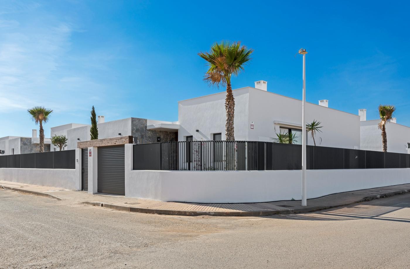 House in Santa Cruz - view 1
