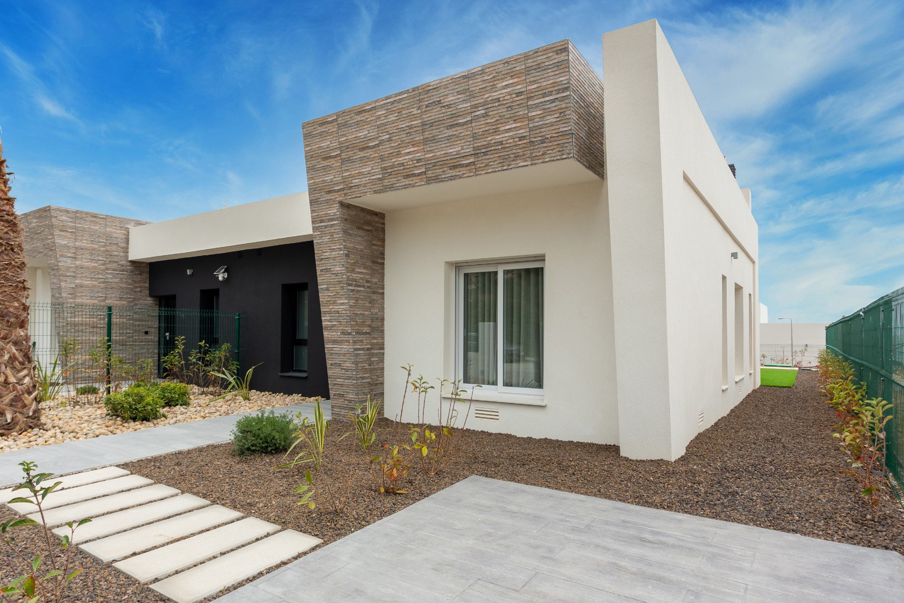 House in Alicante - view 1