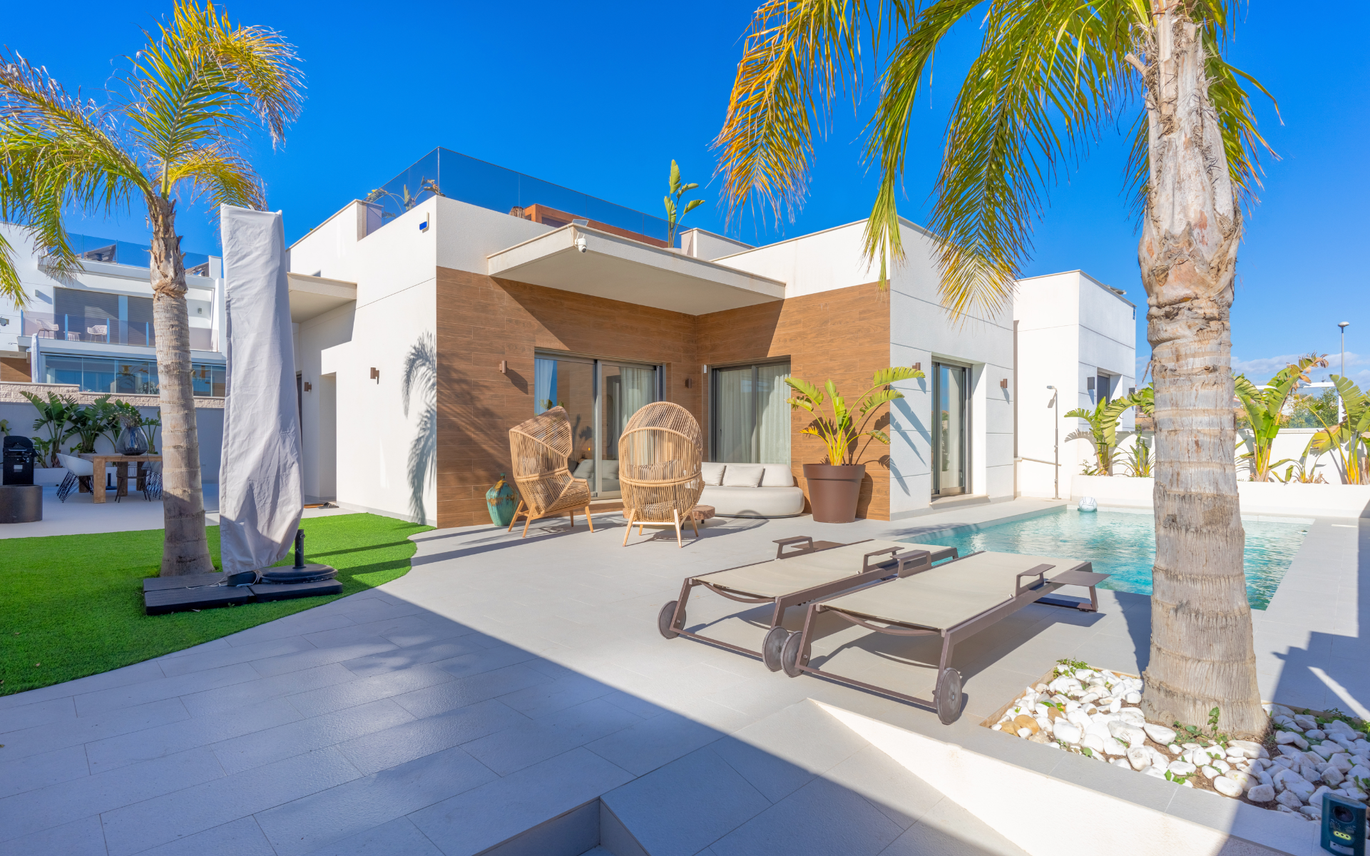 House in Alicante - view 1