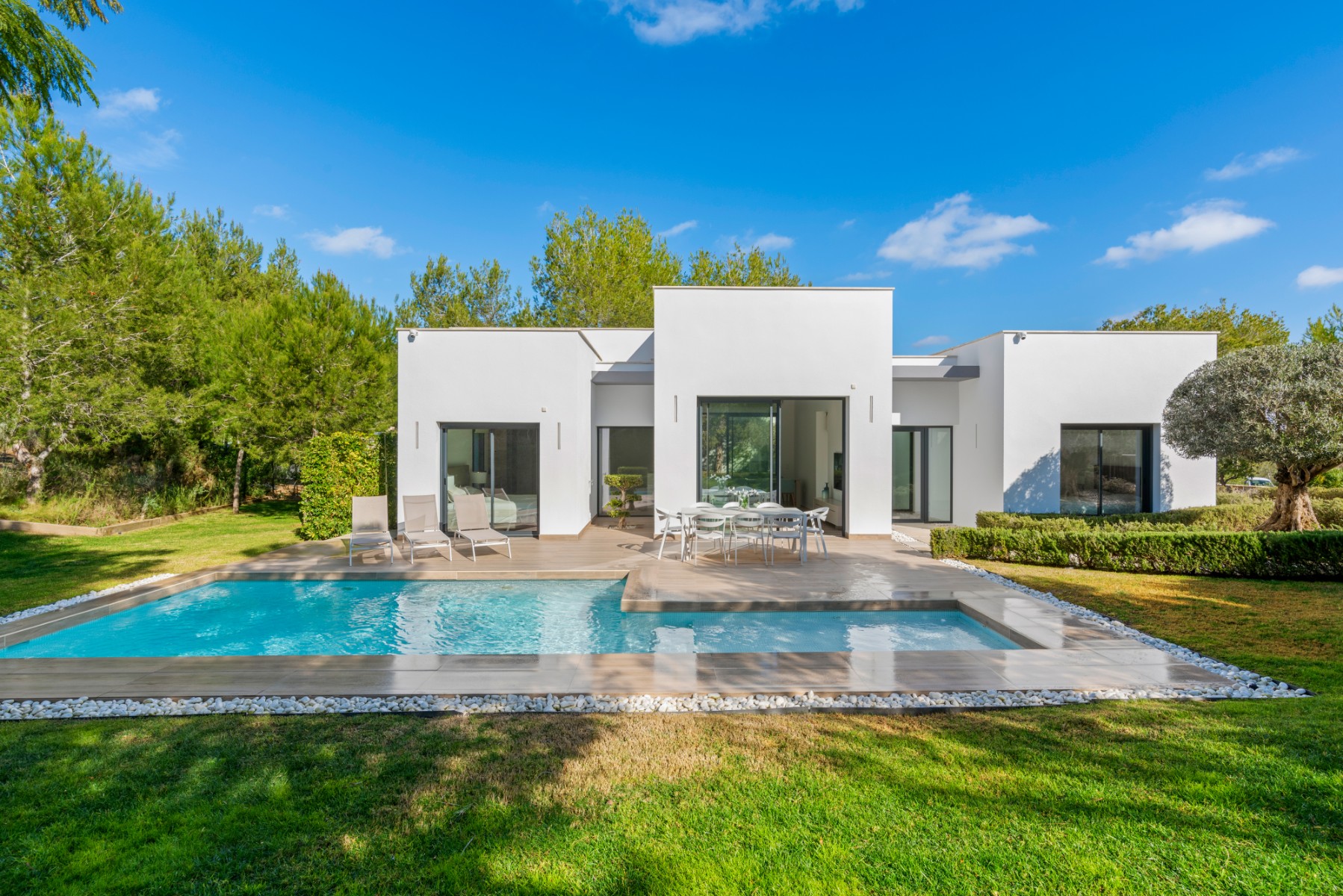 House in Urbanizacion los Balcones - view 1