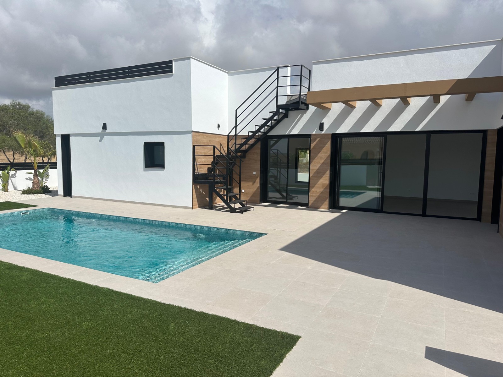 House in Alicante - view 1
