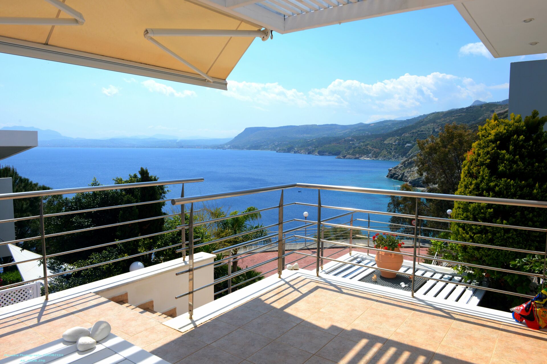 Villa in Ligaria - view 1