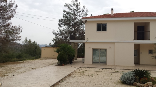 House in Mosfiloti - view 1