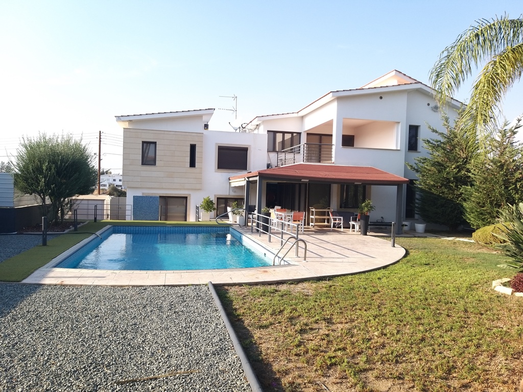 House in Apostolos Loukas - view 1