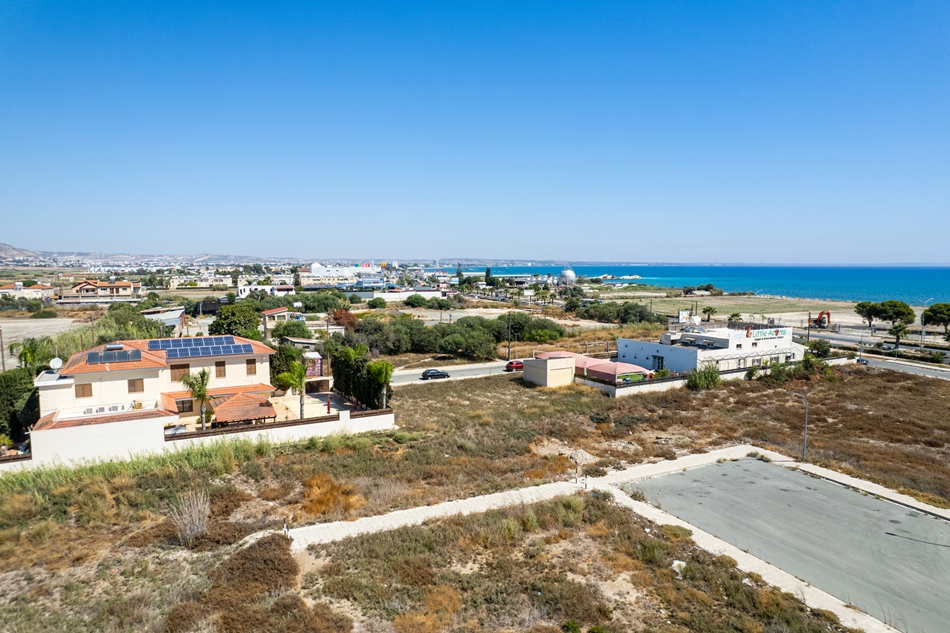 House in Oroklini - view 1