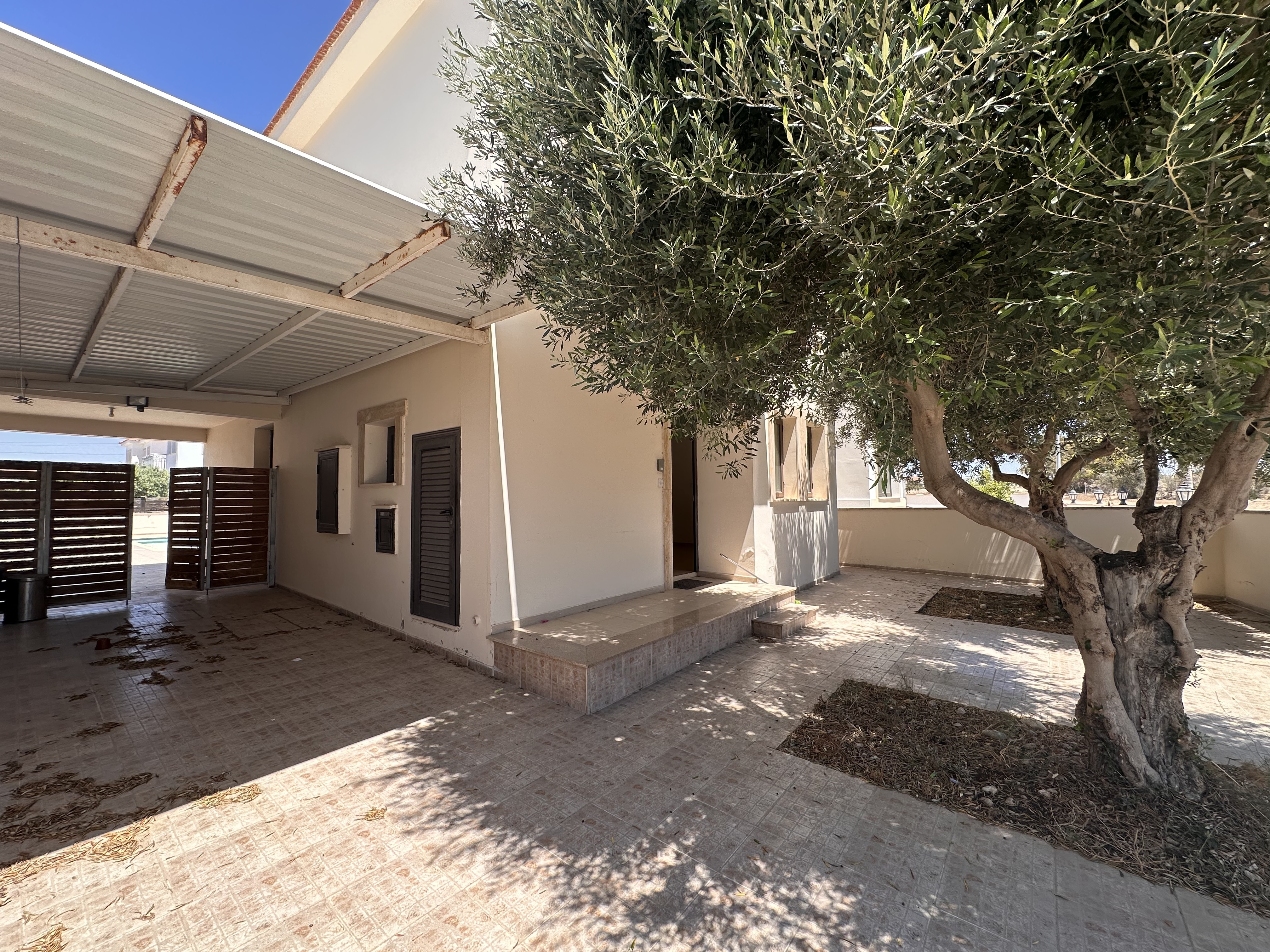 House in Pyla - view 1