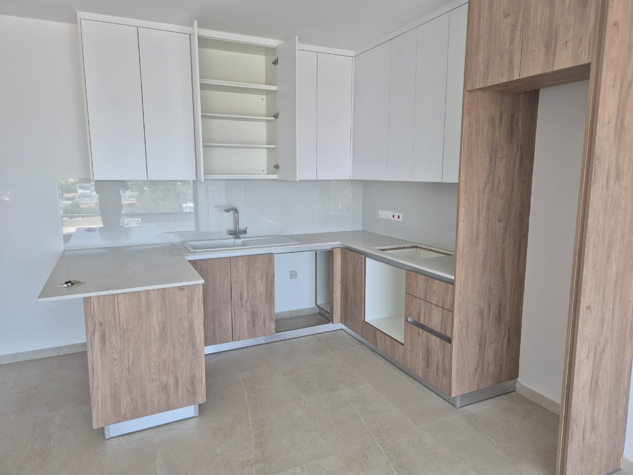 House in Larnaca - view 1