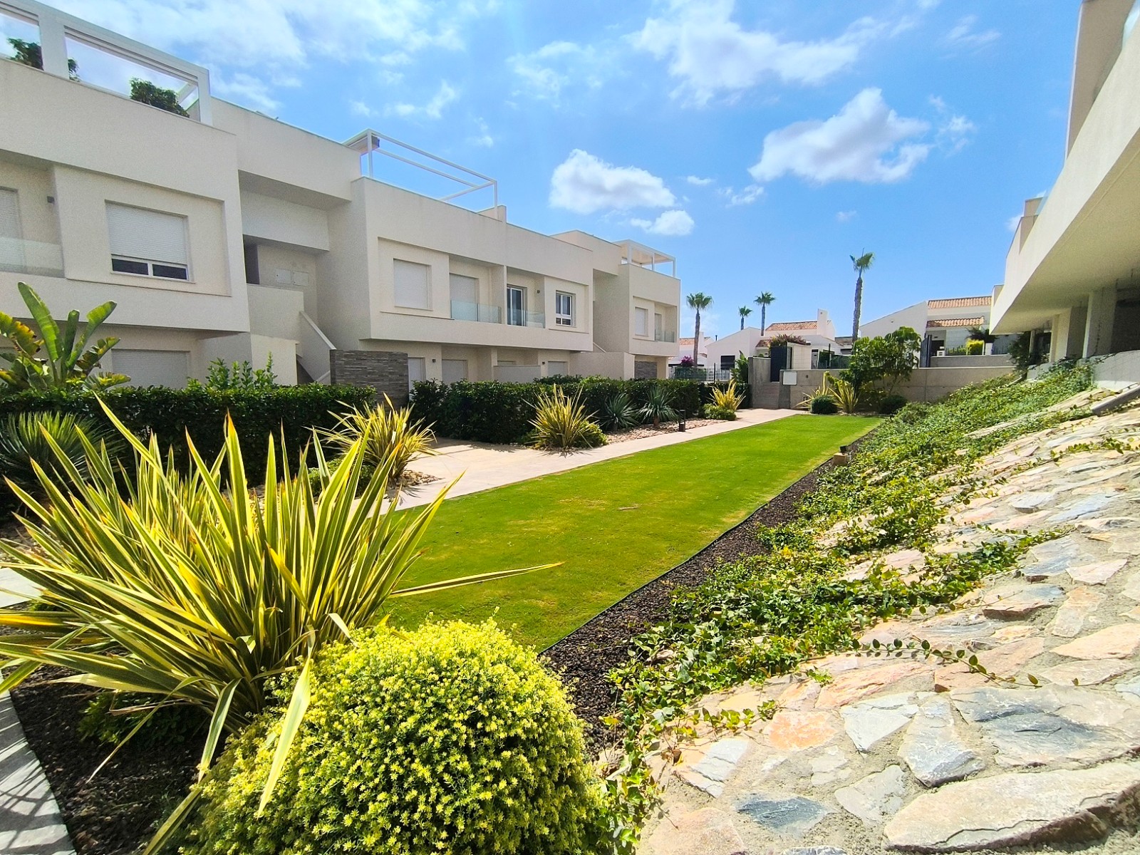 Apartment in Alicante - view 1