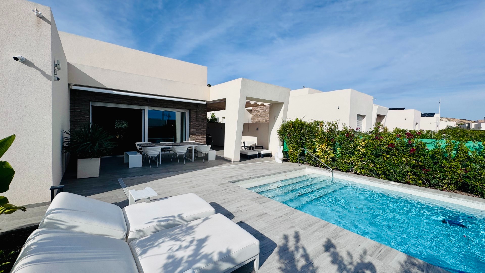 House in Algorfa - view 1
