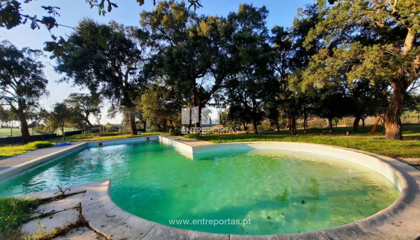 House in Macieira da Maia - view 1