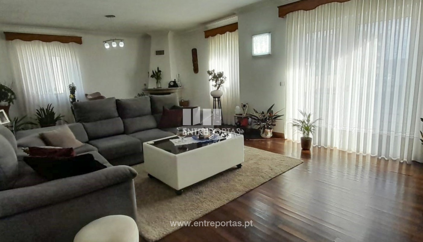 House in Povoa de Varzim - view 1