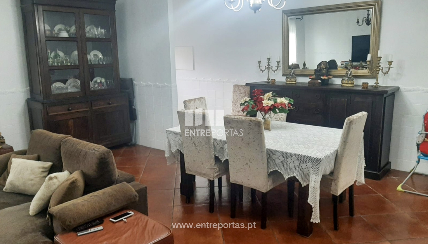 House in Povoa de Varzim - view 1