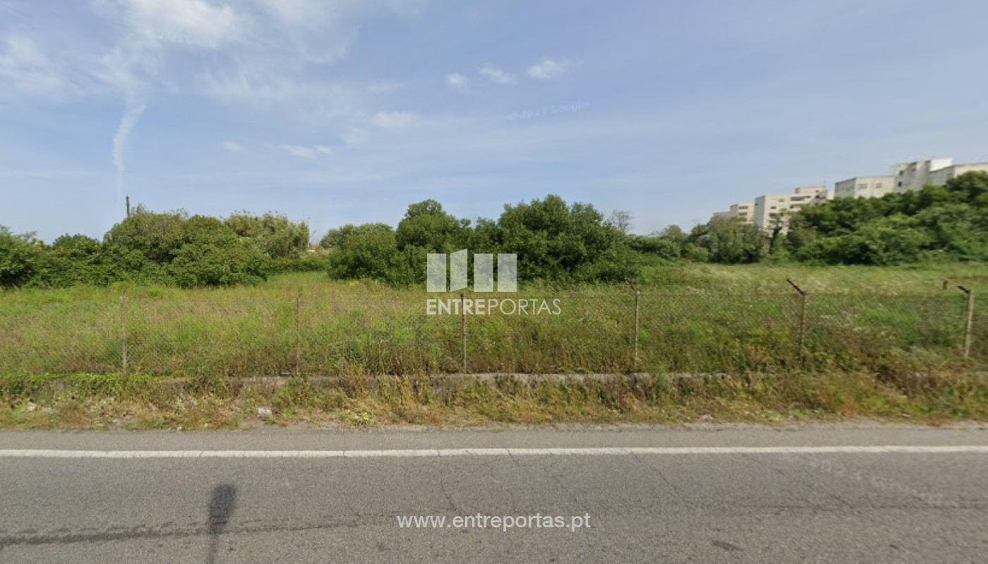 House in Povoa de Varzim - view 1