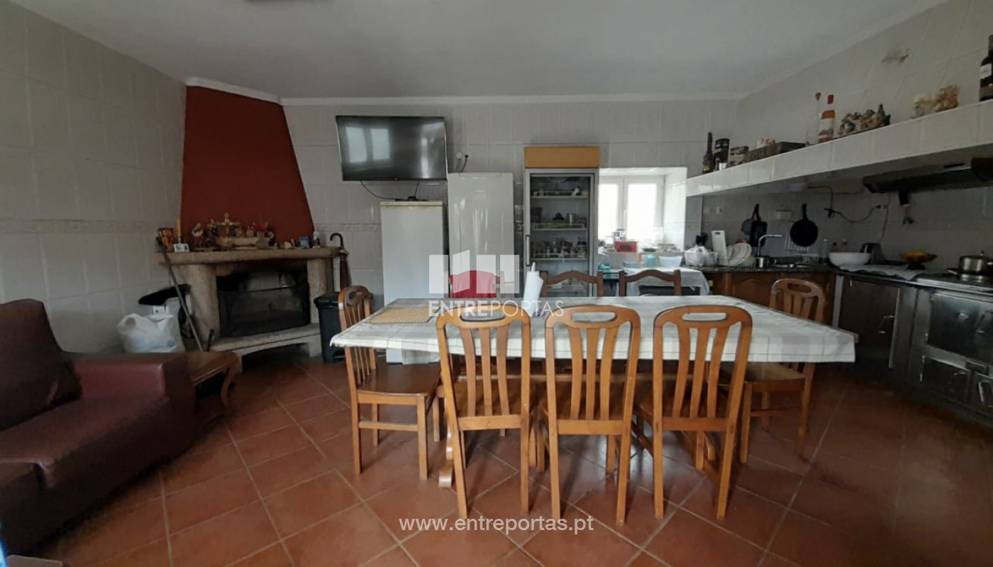 House in Fradelos - view 1