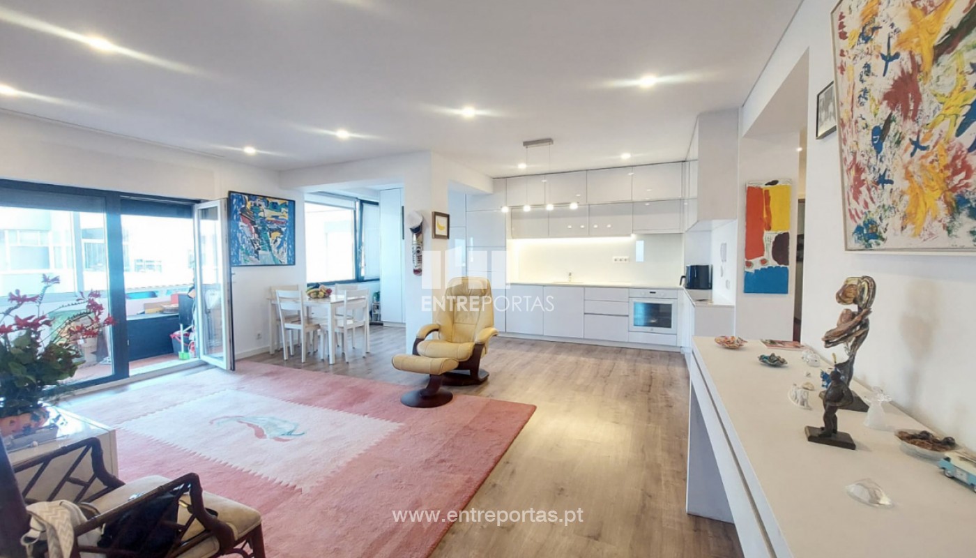House in Mindelo - view 1