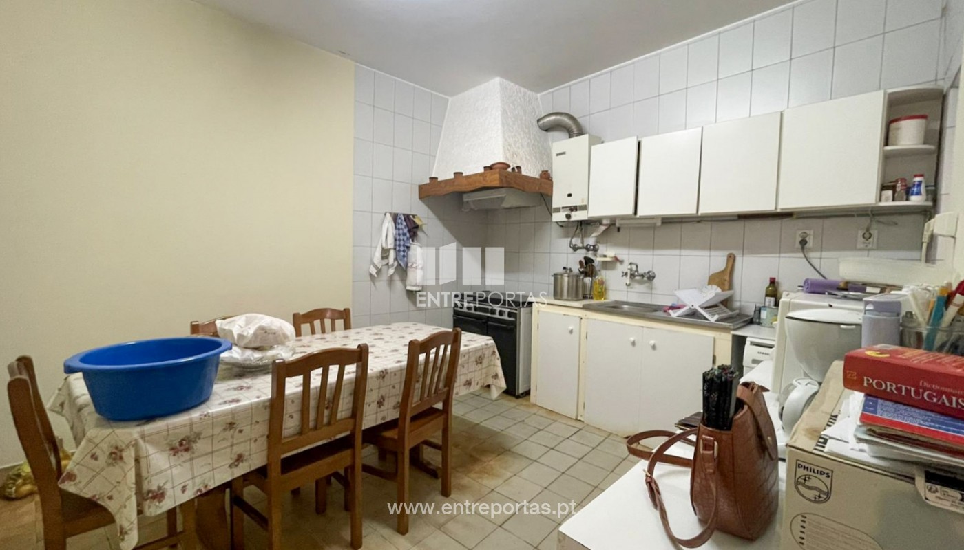 House in Povoa de Varzim - view 1
