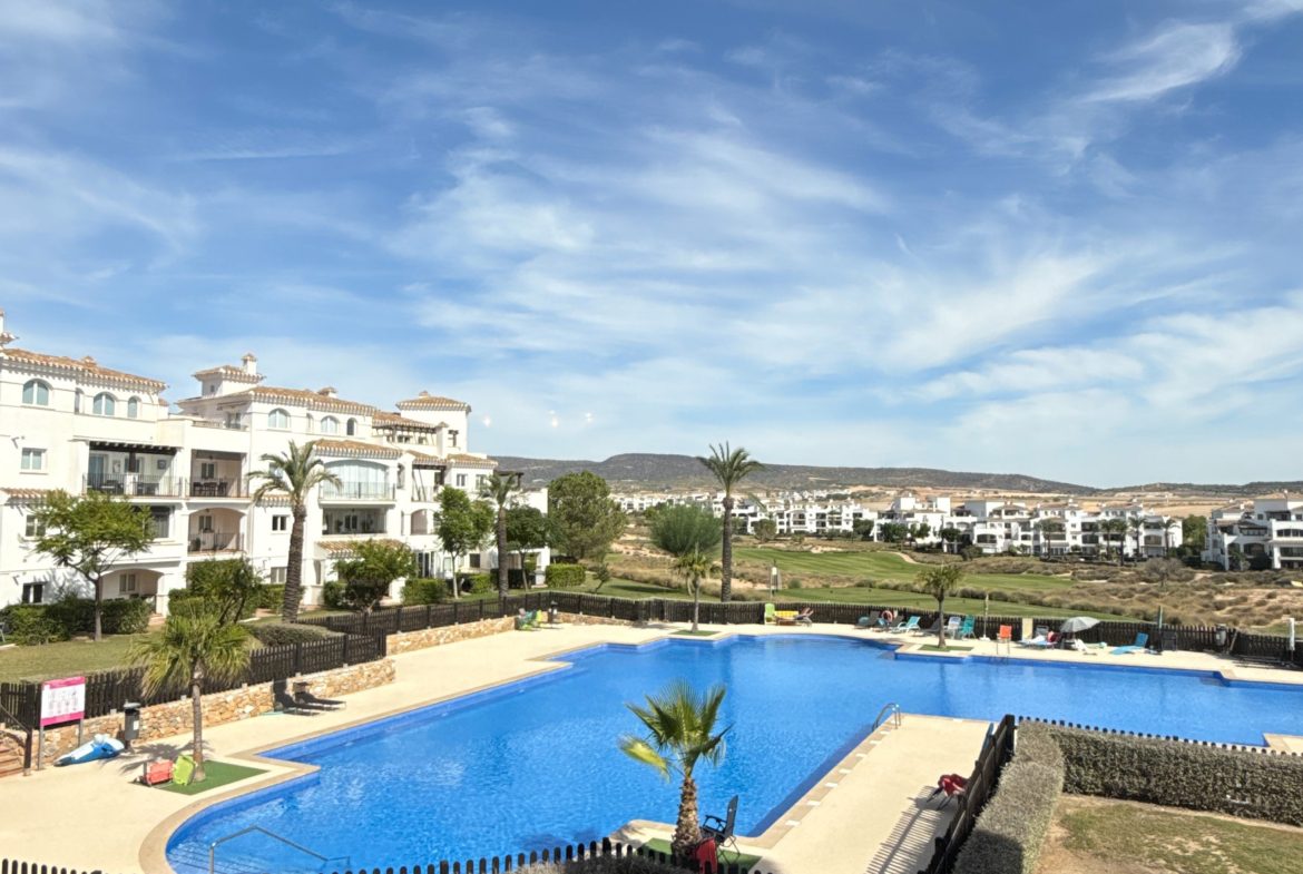 Apartment in Santa Cruz - view 1