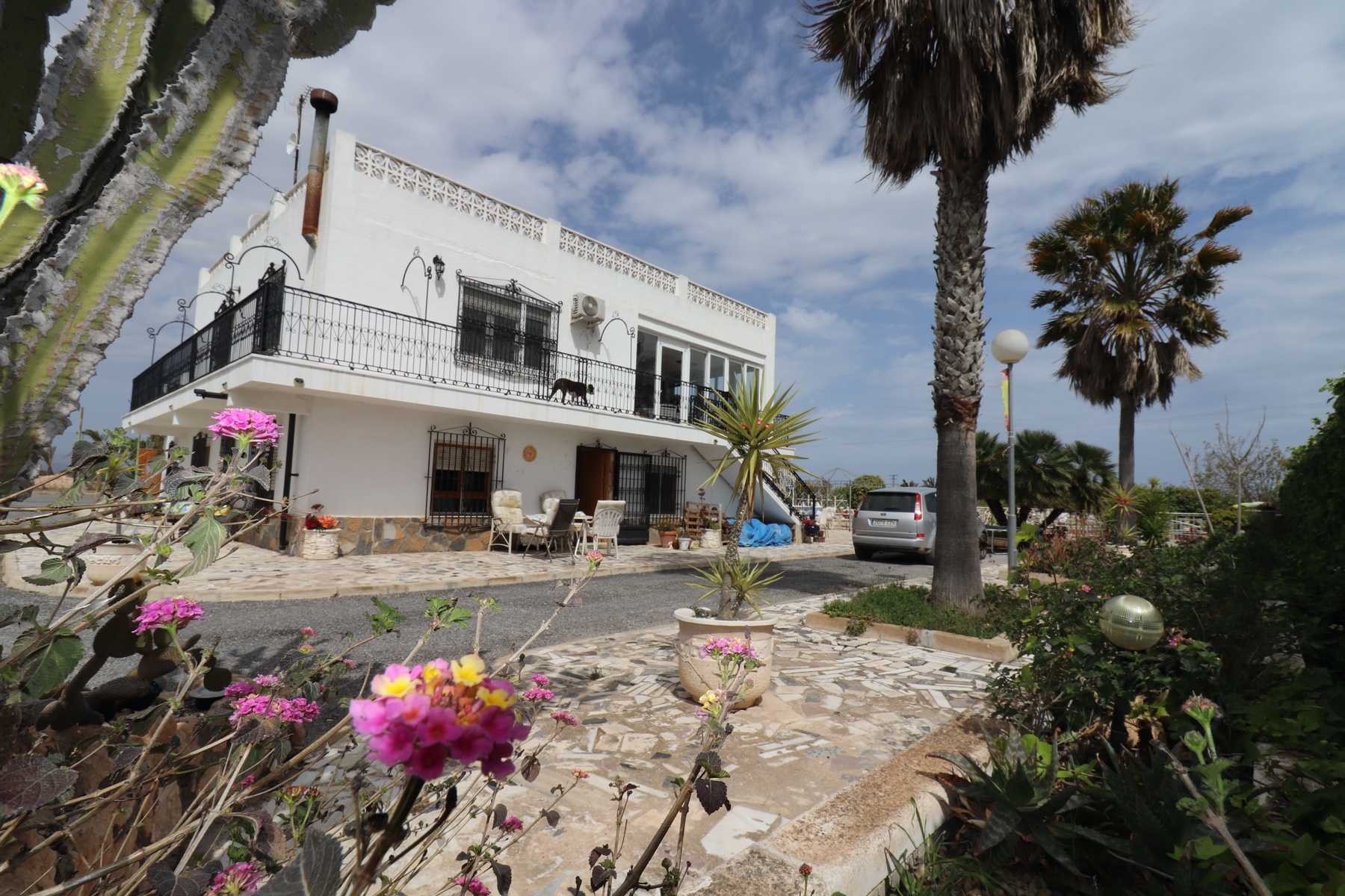 House in La Marina - view 1
