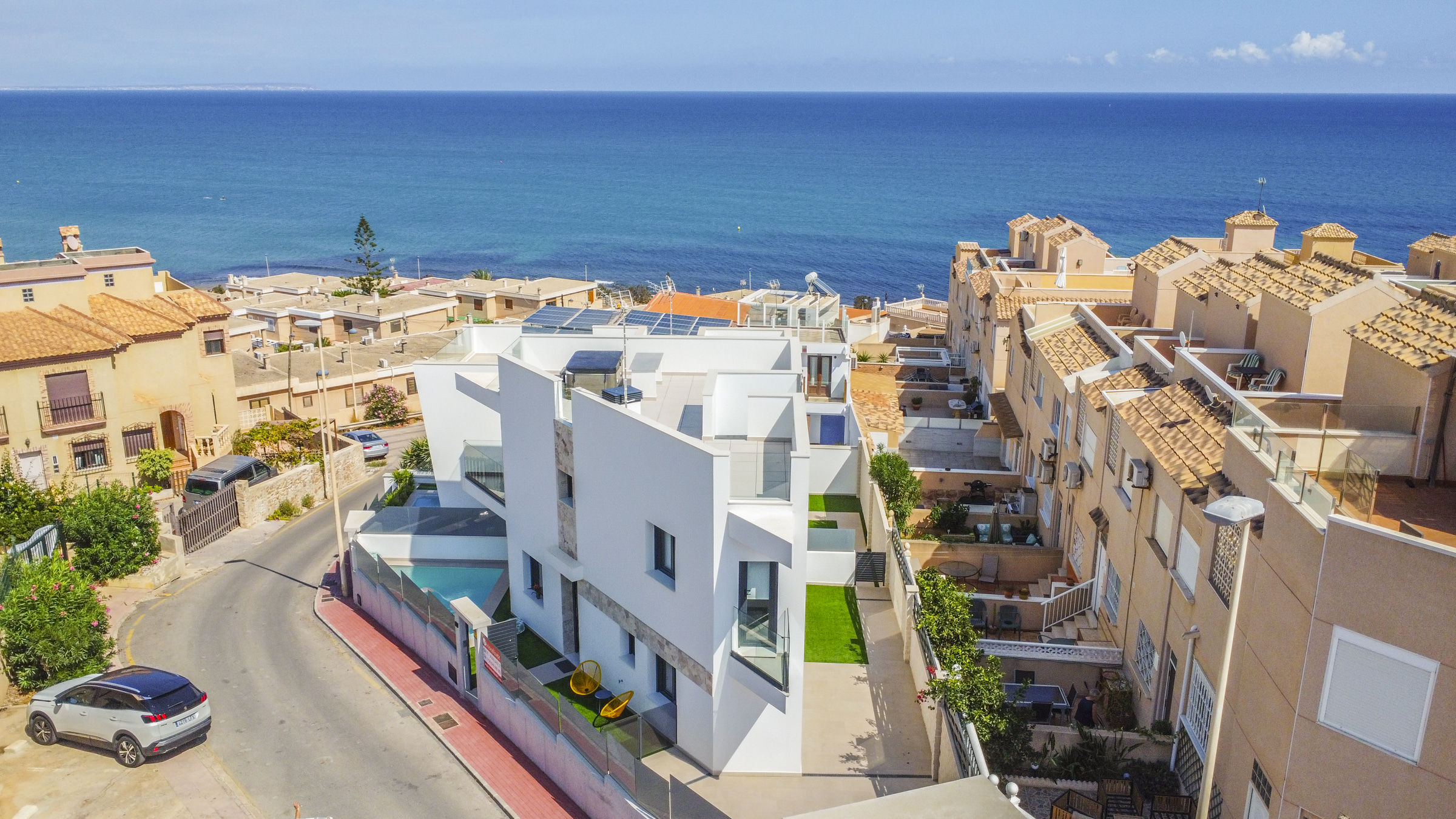 Villa in Alicante - view 1