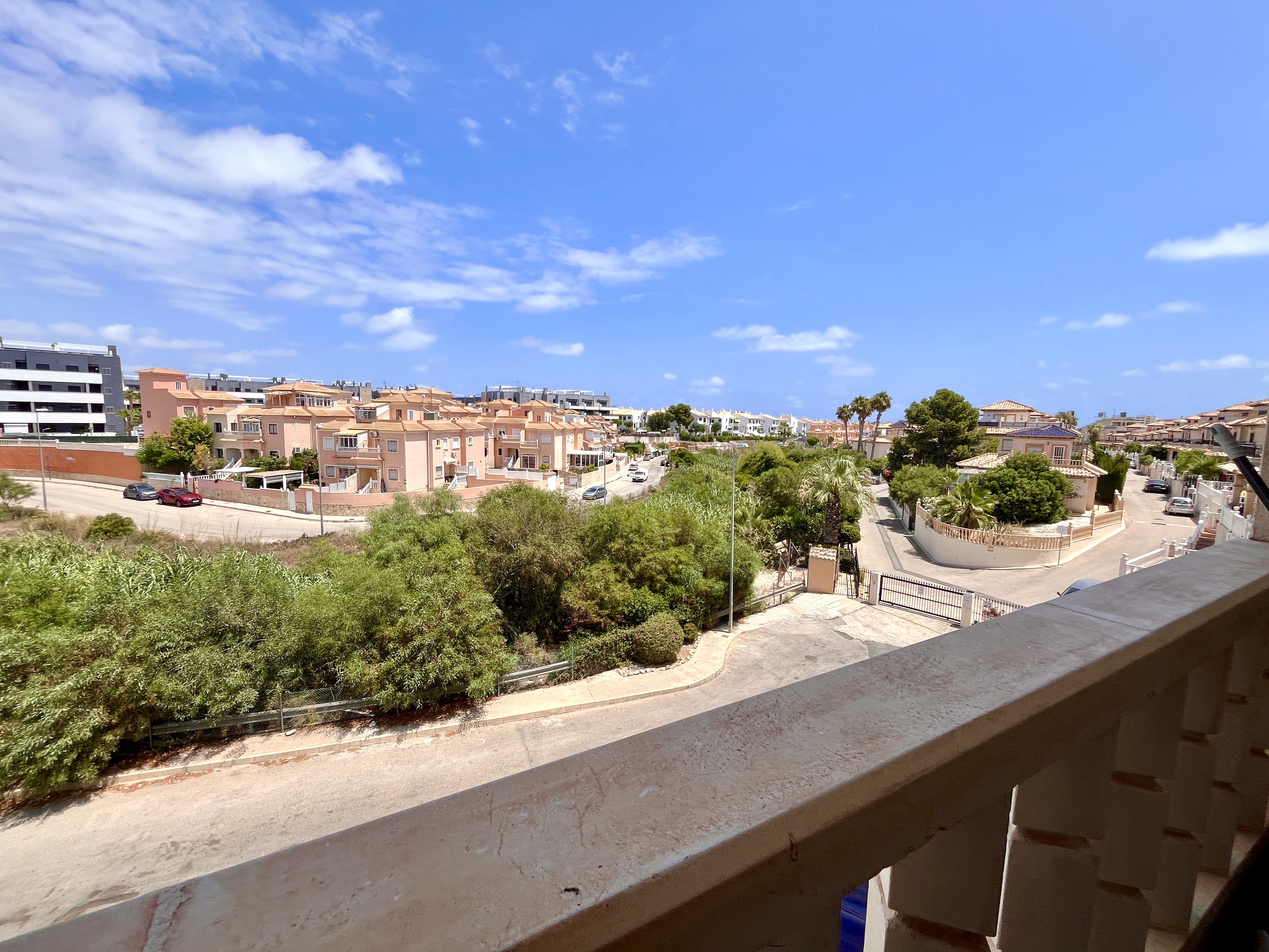 Apartment in Alicante - view 1