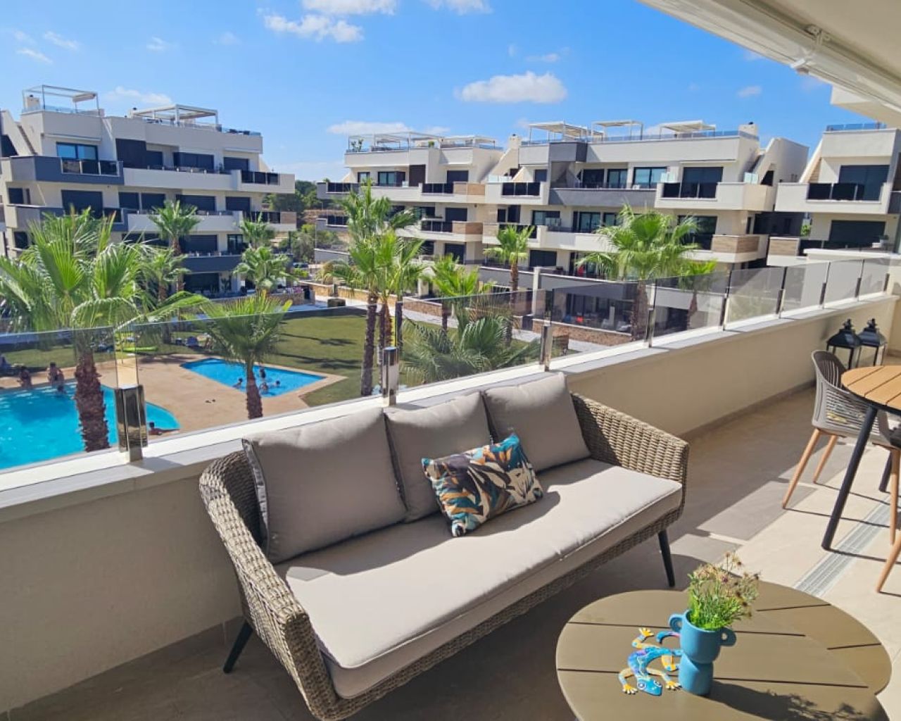Apartment in Punta Prima - view 1
